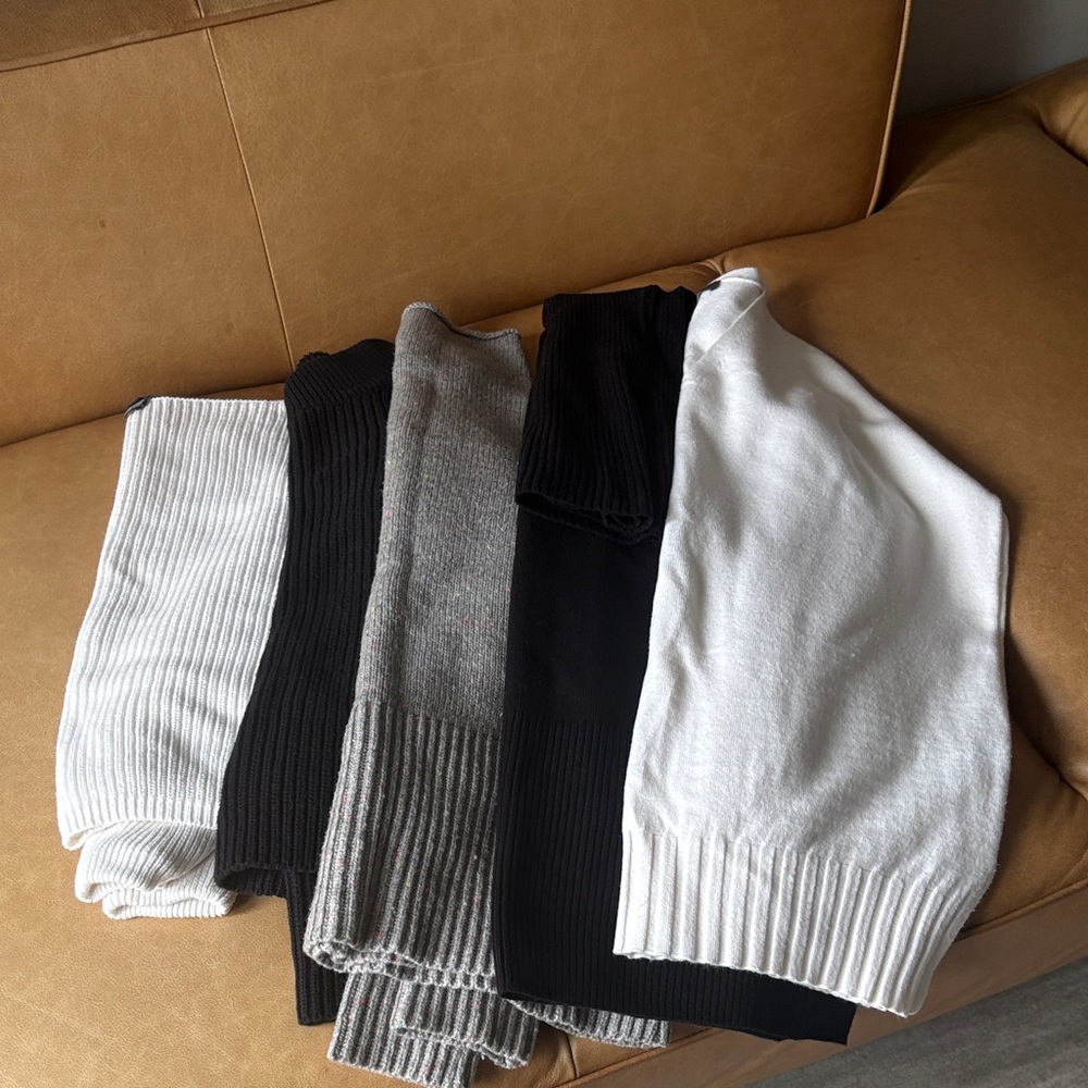 French Connection Women's Black, Gray, and White Sweater pack of 5 sweaters - Picture 12 of 12